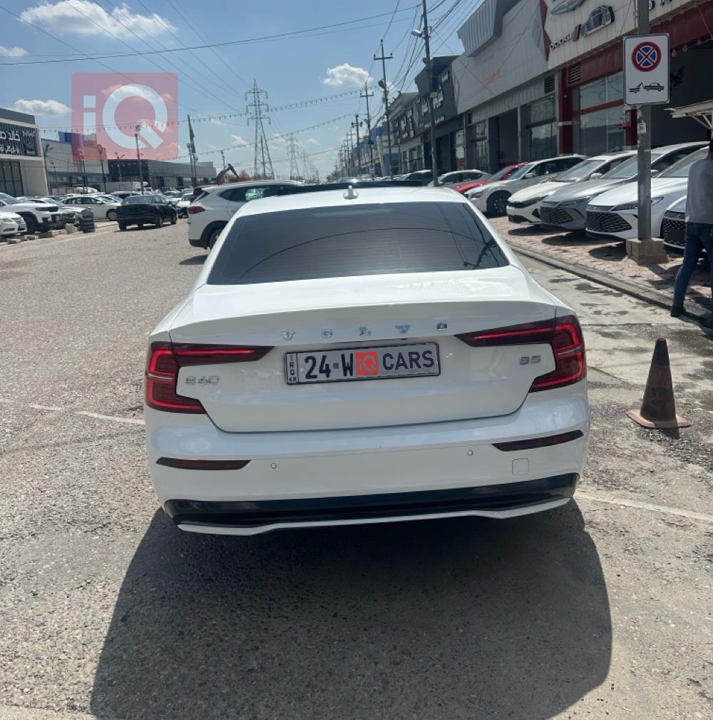 فولفو S60